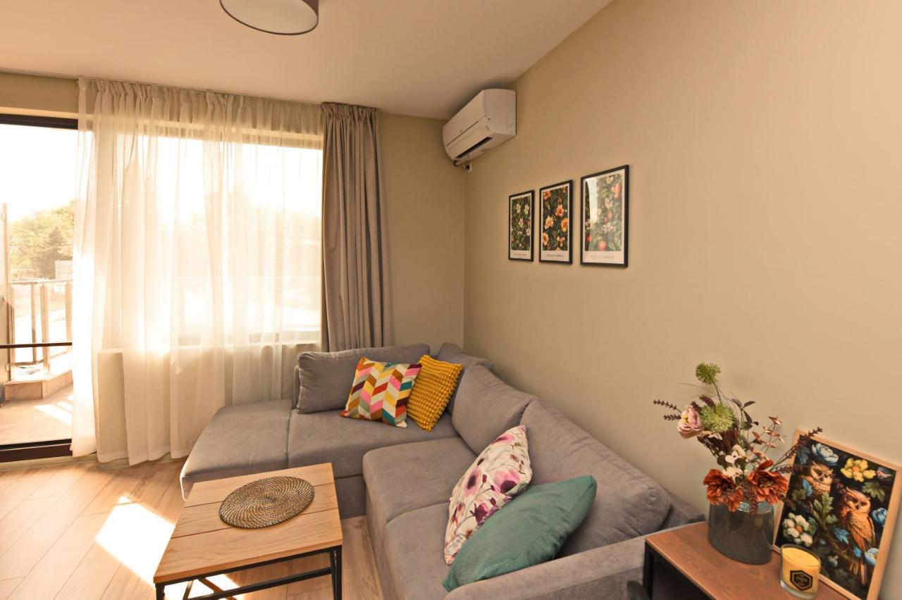 Kalina Apartment คาซานลัก ภายนอก รูปภาพ